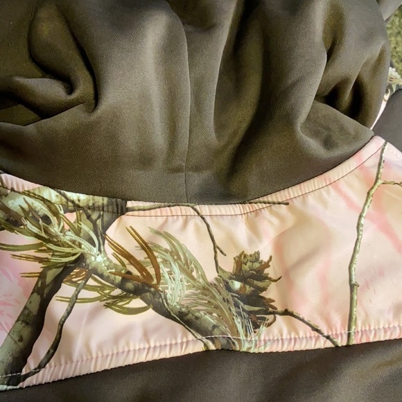 Habit brown and pink cedar branch hooded jackets - Picture 9 of 12